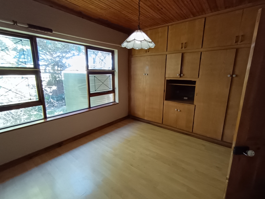 4 Bedroom Property for Sale in C Place Eastern Cape